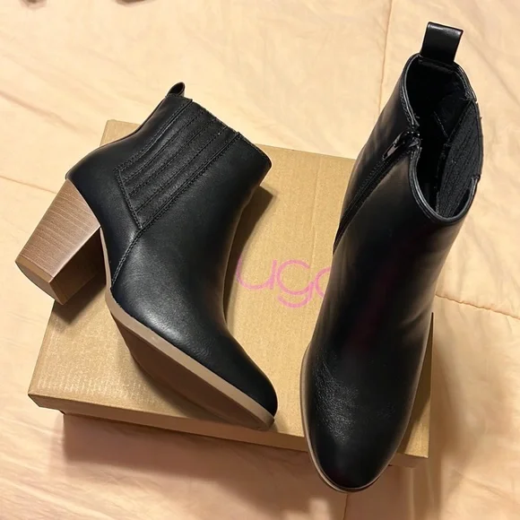 Sugar Shoes Nib Sugar Rizzo Black Booties With Wooden Block